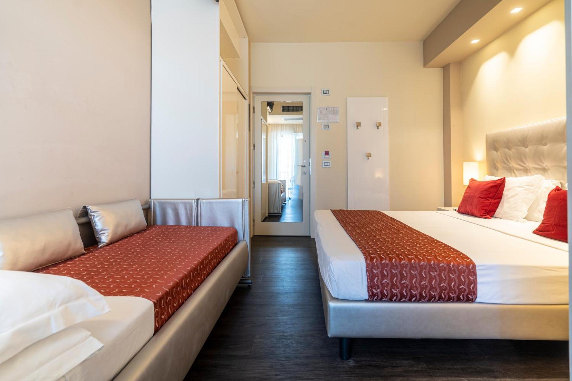 Hotel 2000 Riccione Exteriér fotografie