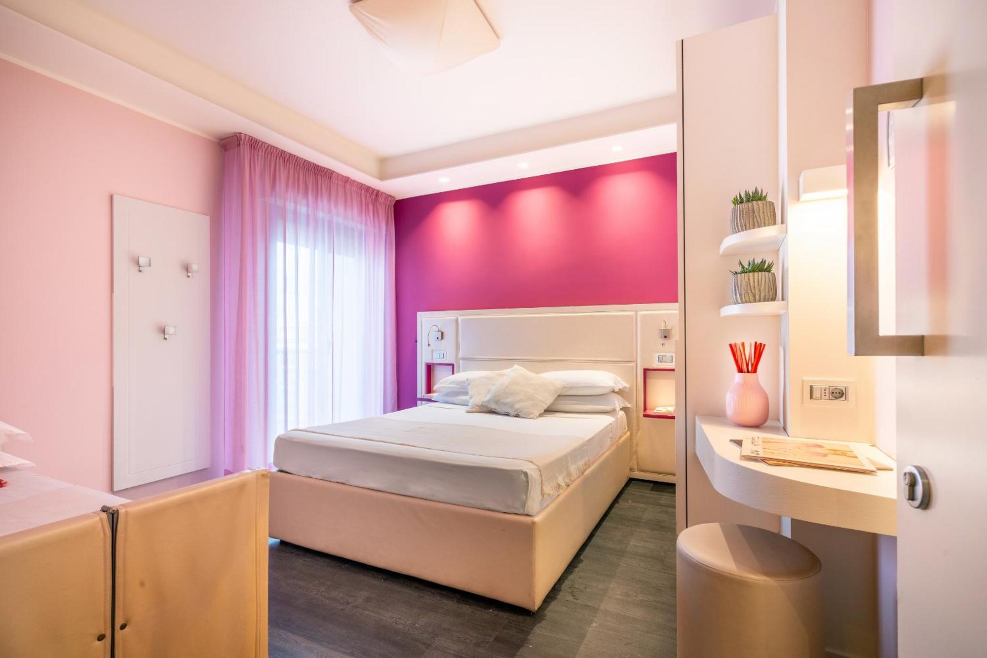 Hotel 2000 Riccione Exteriér fotografie